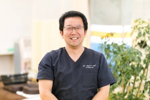 松岡　伸幸　先生